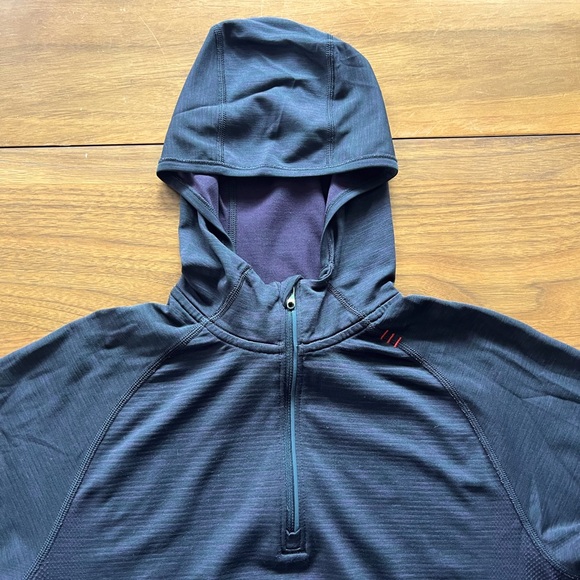 Lululemon Metal Vent Pullover Hoodie - Picture 4 of 4